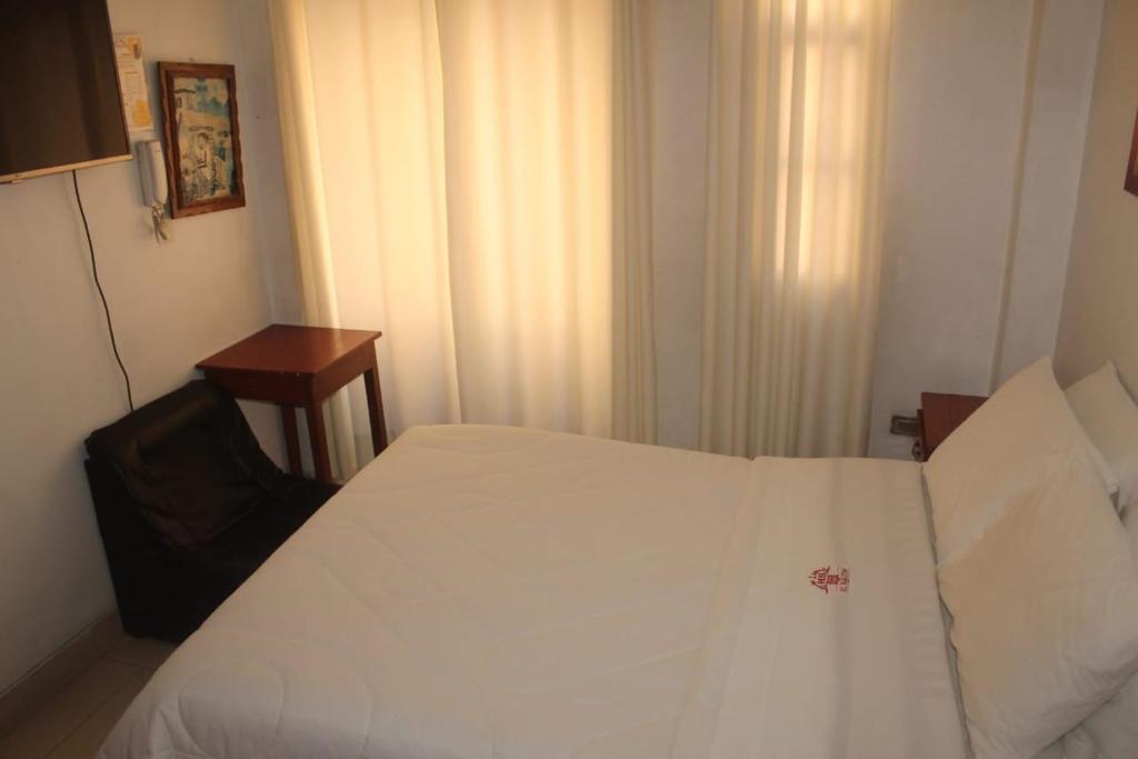 El Balcon Hostal photo 3