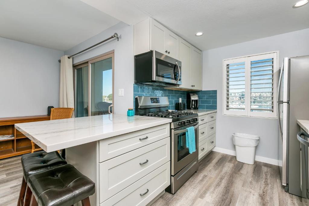 308B - Beautiful Harbor Ocean Retreat photo 2