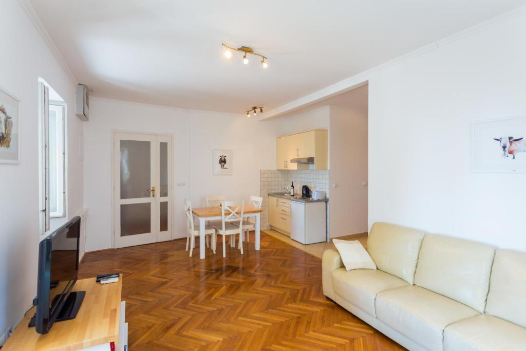 Old City Apartments photo 4