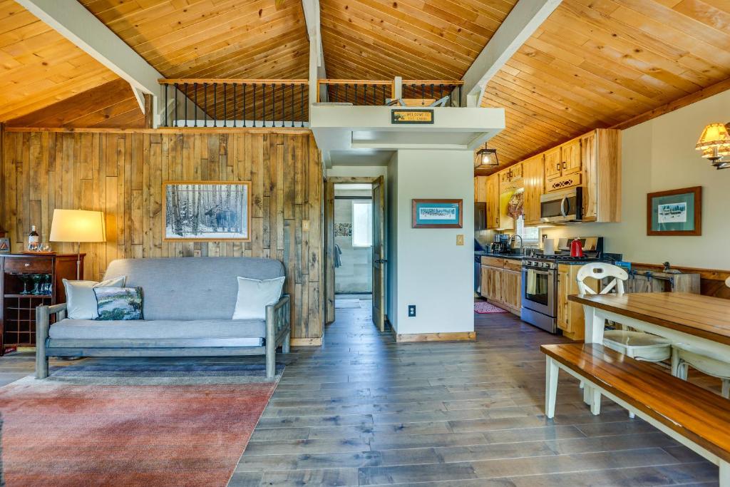 Serene Grand Lake Vacation Rental with Private Deck! photo 4