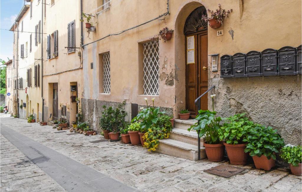 Amazing Apartment In Massa Marittima With 1 Bedrooms And Internet