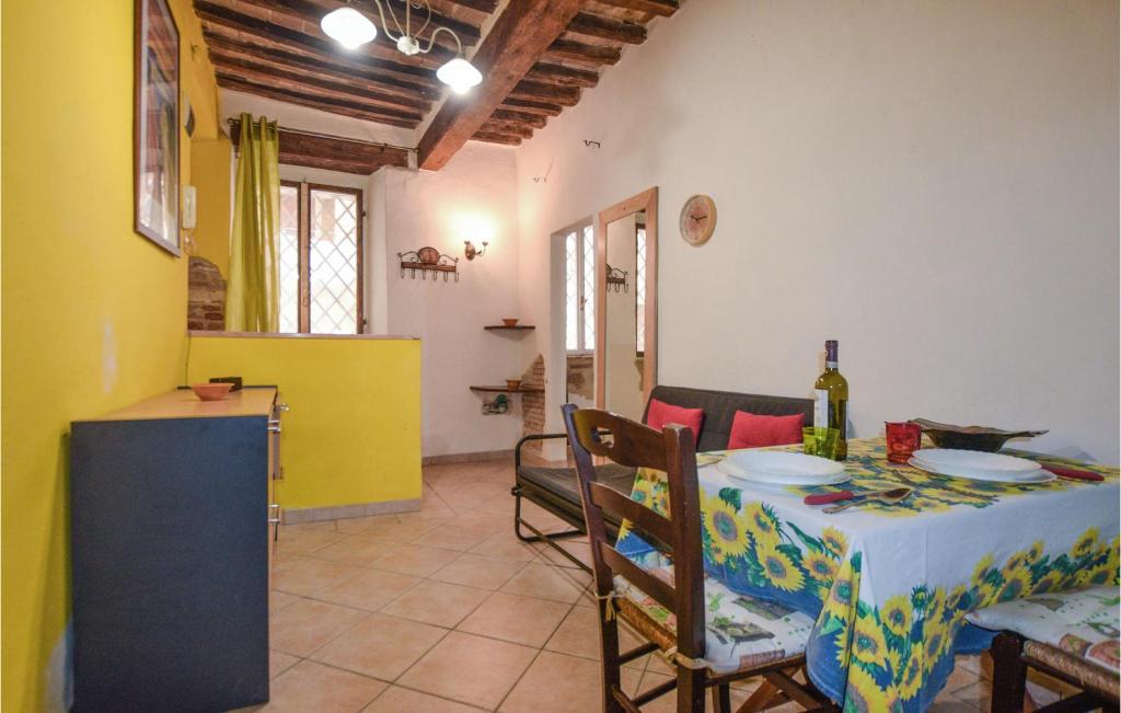 Amazing Apartment In Massa Marittima With 1 Bedrooms And Internet photo 1