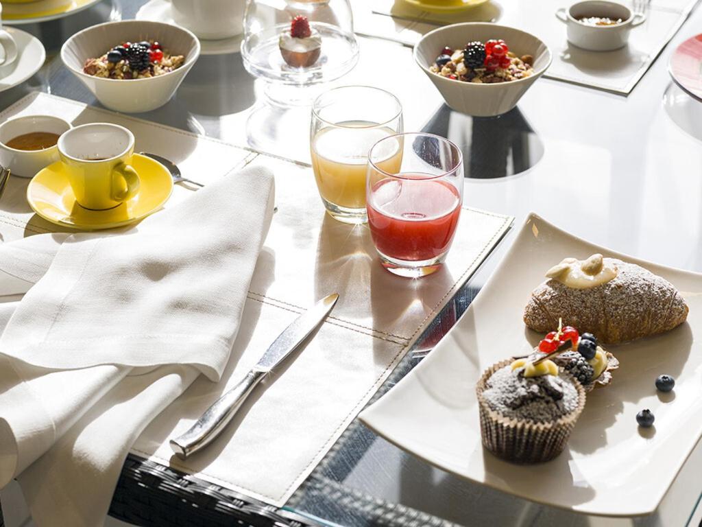 Esperia Palace Hotel & Resort Spa photo 2