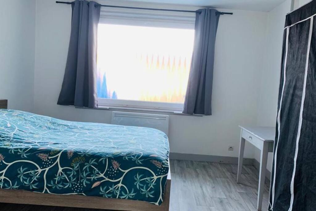 Location appartement proche cité médiévale de Pérouges, CNPE photo 2