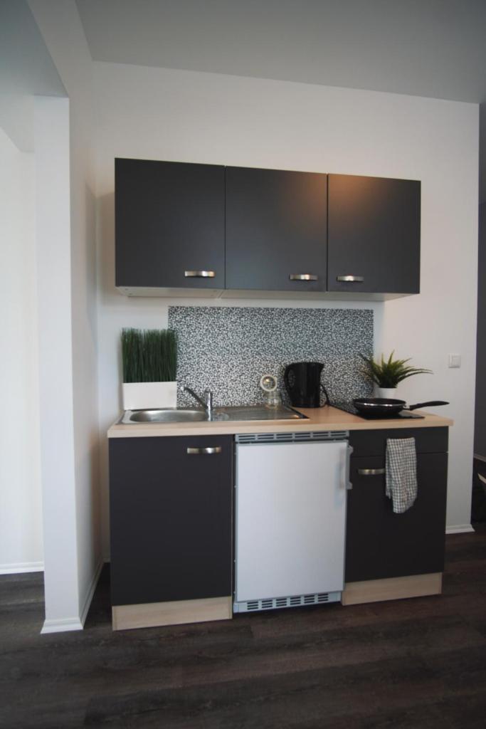 Apartment/Unterkunft mit Küche in guter Lage photo 2