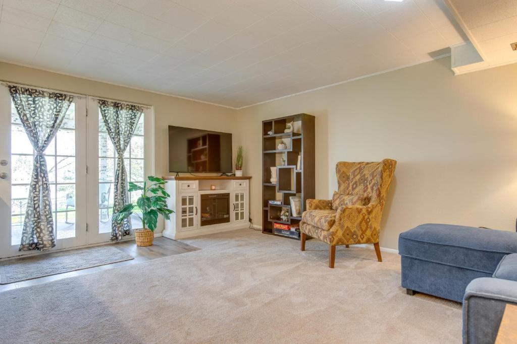 Lovely Wheat Ridge Apt about 8 Mi to Downtown Denver! photo 4