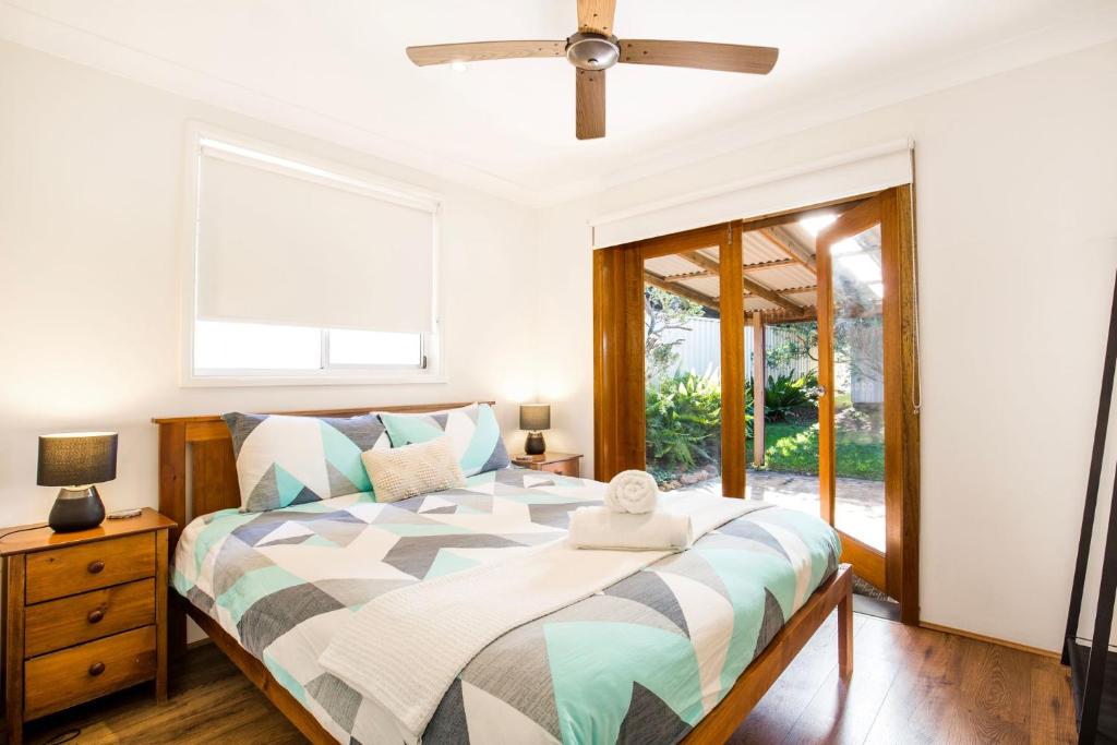 Sunbaker Pet Friendly Awards Finalist 4 Mins Walk to Culburra Beach photo 2