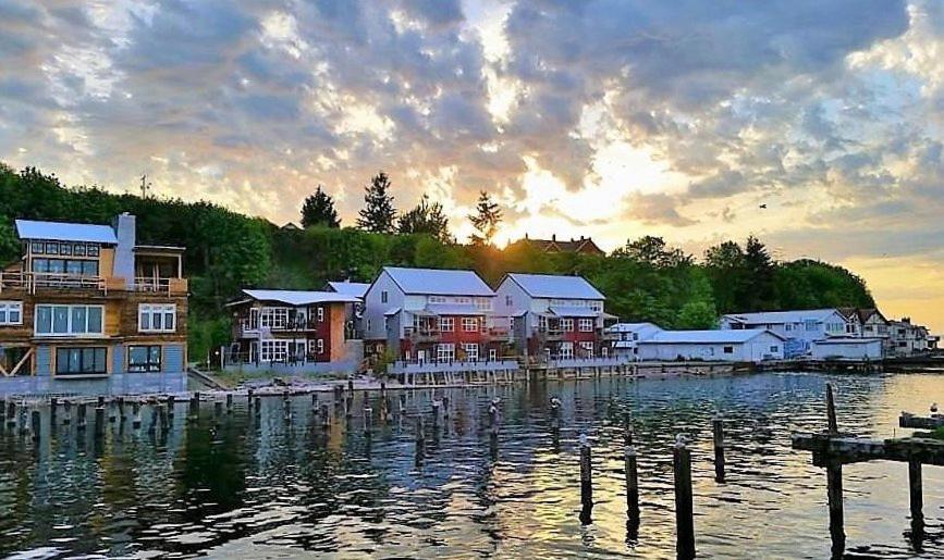 BOATYARRD Inn # 9