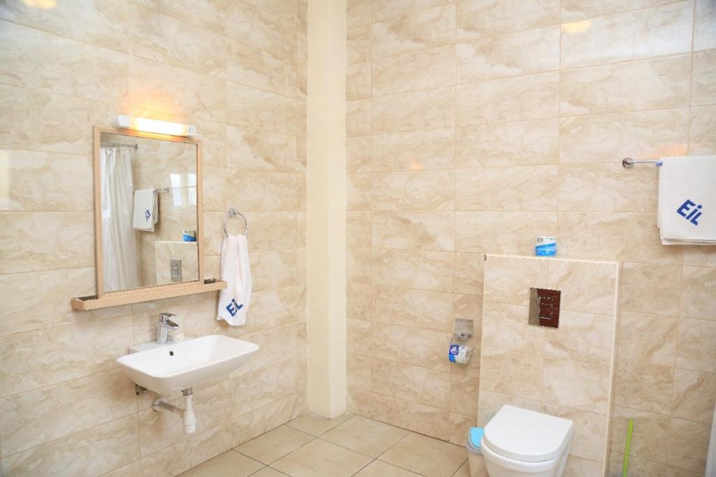 Executive Suites photo 2