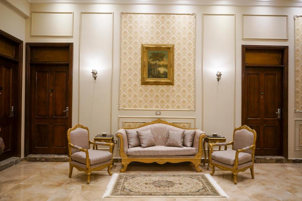 Savoy Hotel ELMinya photo 2