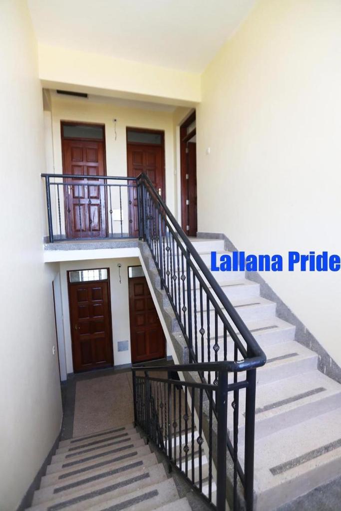 Lalan Apartments photo 4