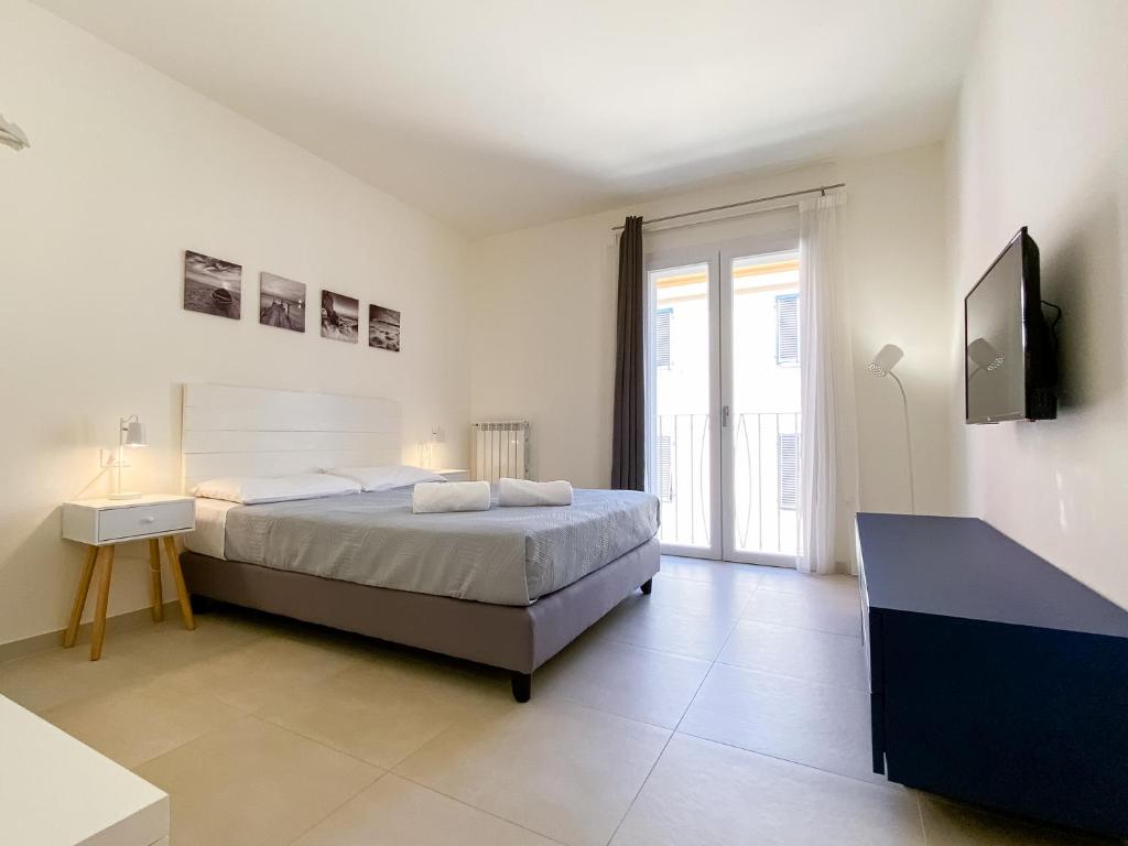 BOUGANVILLE FOLLONICA photo 3