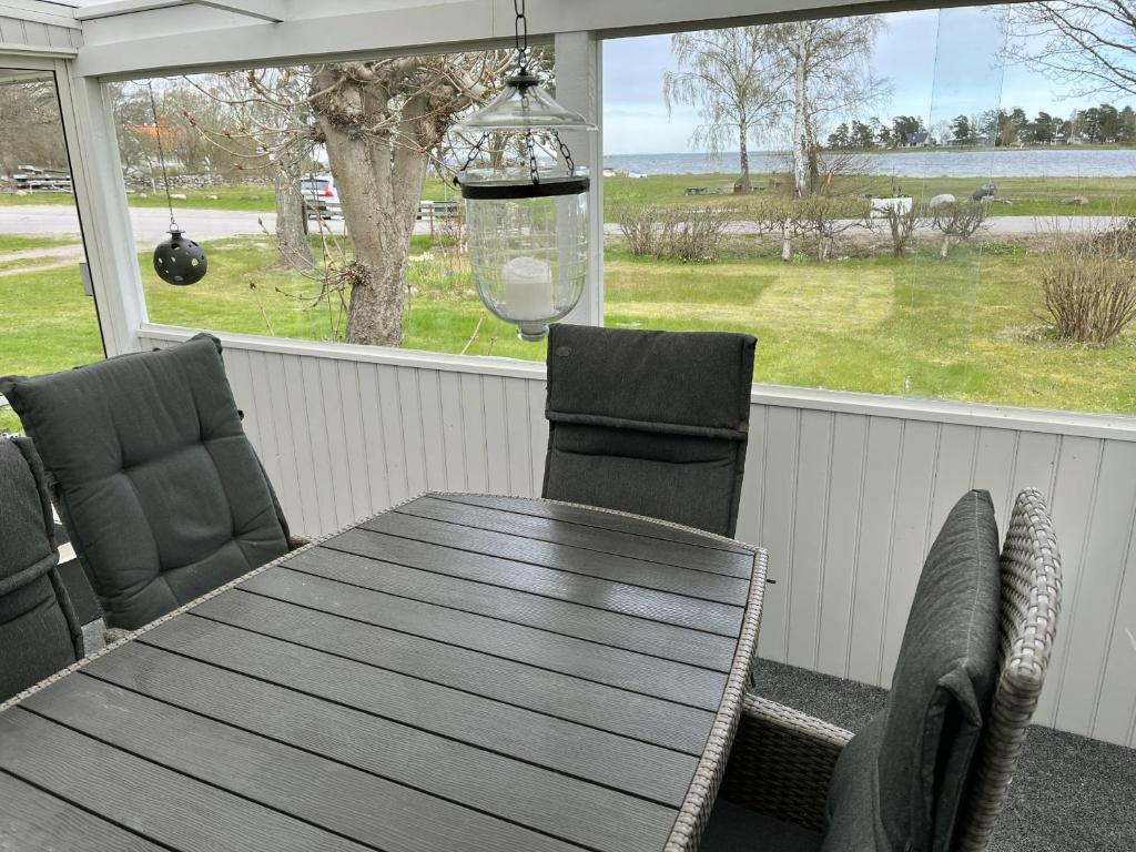 Nice holiday home in Skappevik with sea view photo 4