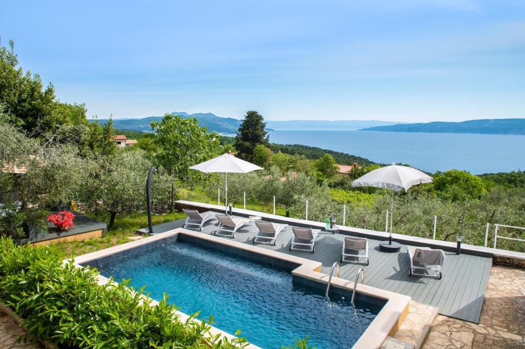 Apartment casa LENU with Pool and amazing sea view photo 1