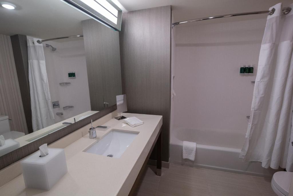 Courtyard by Marriott Cartersville photo 2