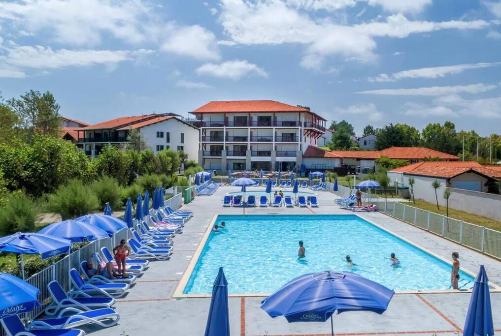 T2 Saint Jean de Luz 200m plage photo 1