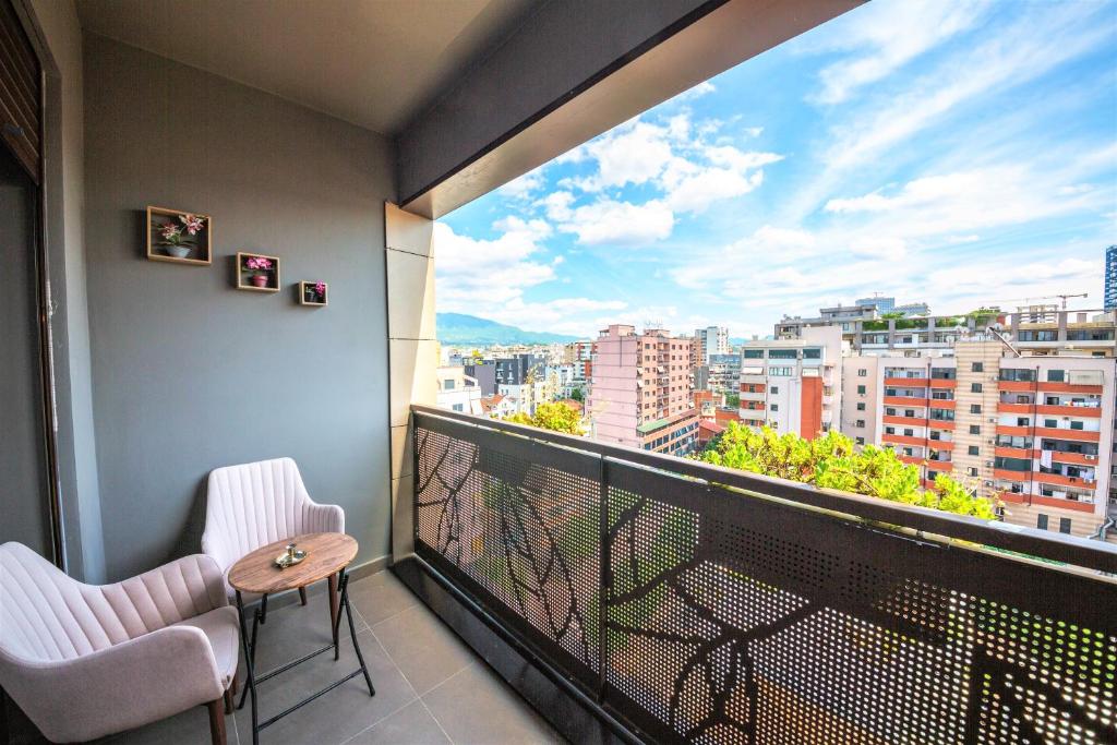 Central Green Terrace Apartment photo 1