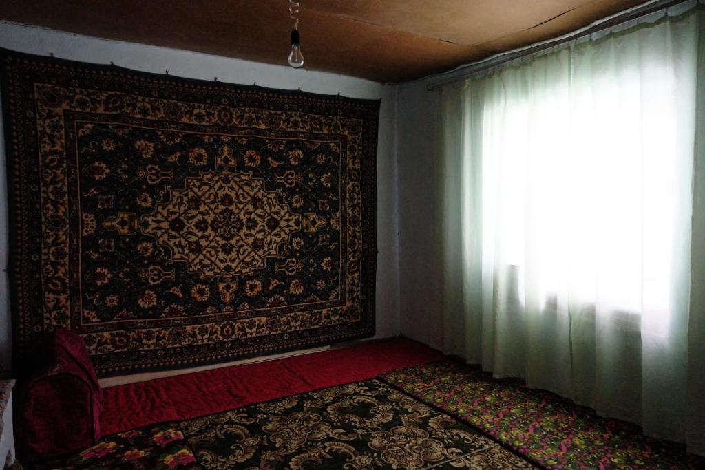 The Arslanbob Forest House photo 1