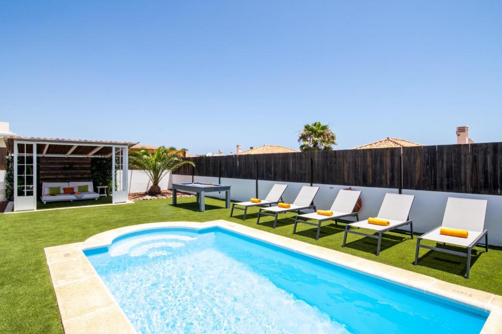 Villa Caleta Heights by Villa Plus photo 2
