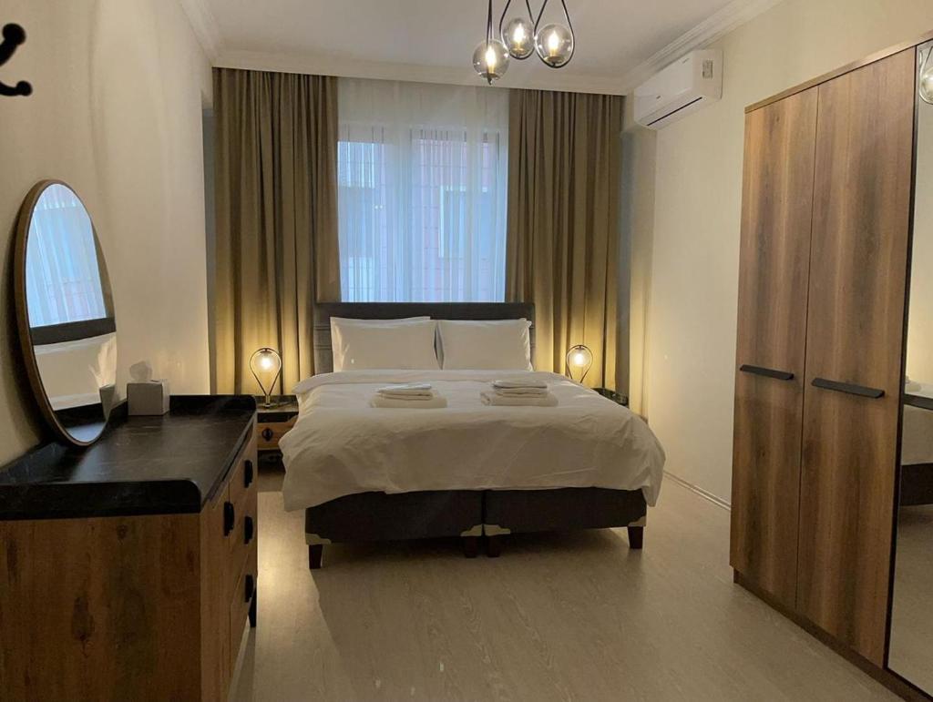 NQ Luxury Apartment photo 4