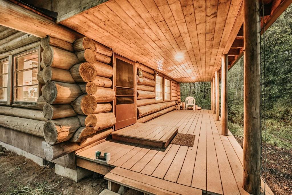 76GS - Genuine Log Cabin - WiFi - Pets Ok - Sleeps 4 home photo 3