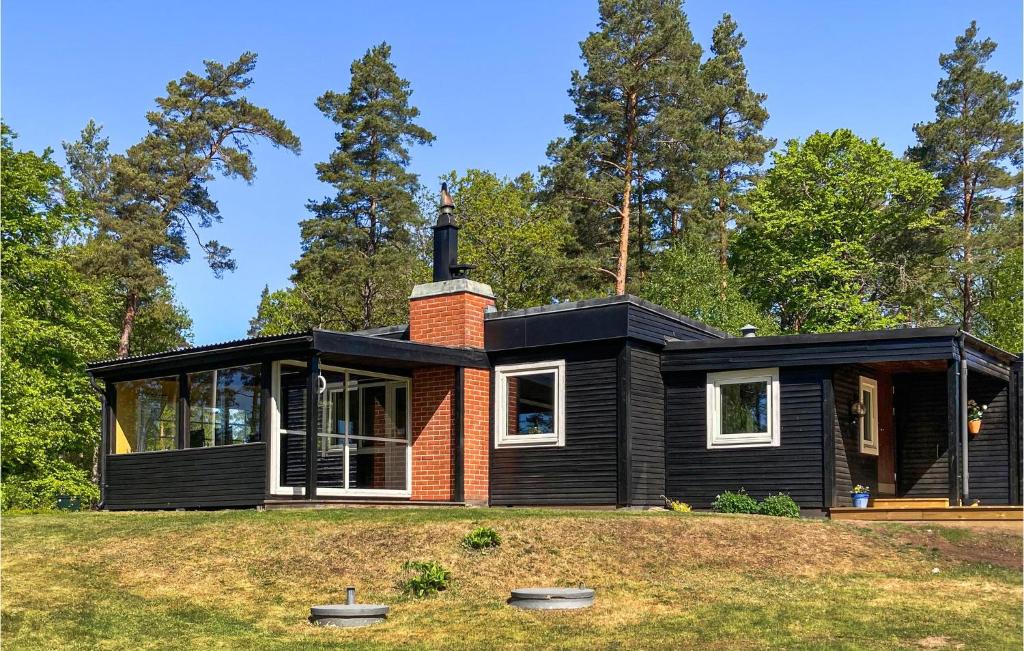 Stunning Home In Lidhult With 2 Bedrooms