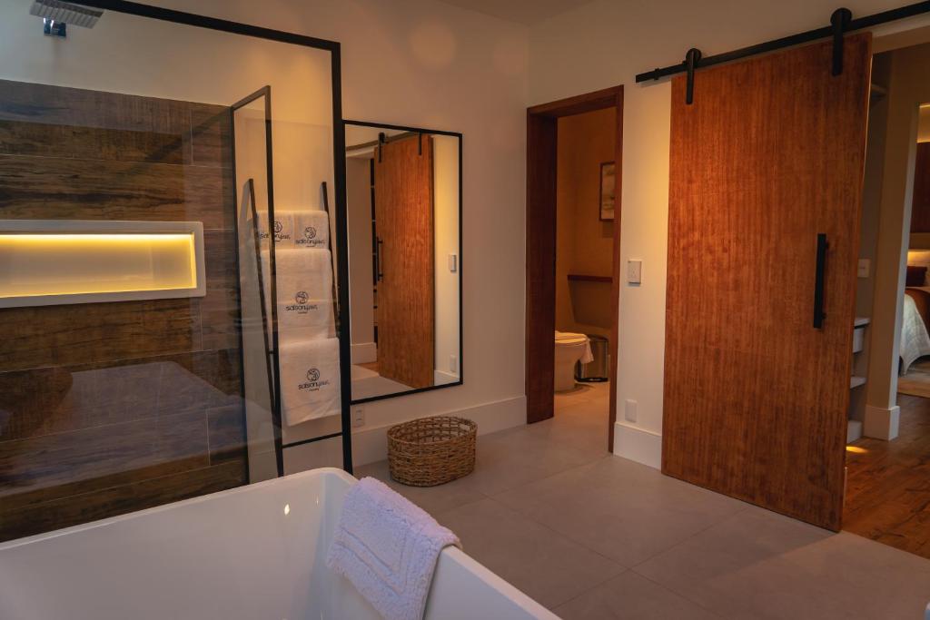 Saison Resort & Spa photo 2
