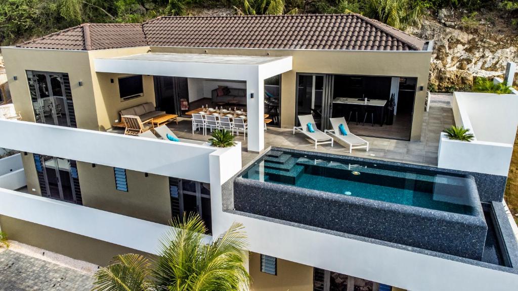 Ocean Sunset Villa luxury stay max. 14 people photo 2
