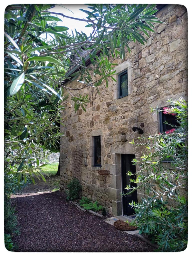 Hortense Grange 2/4 personnes photo 2
