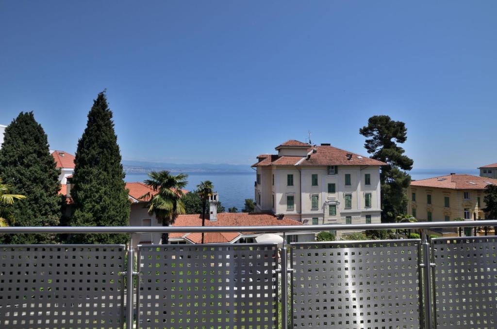 Apartments Bela photo 2