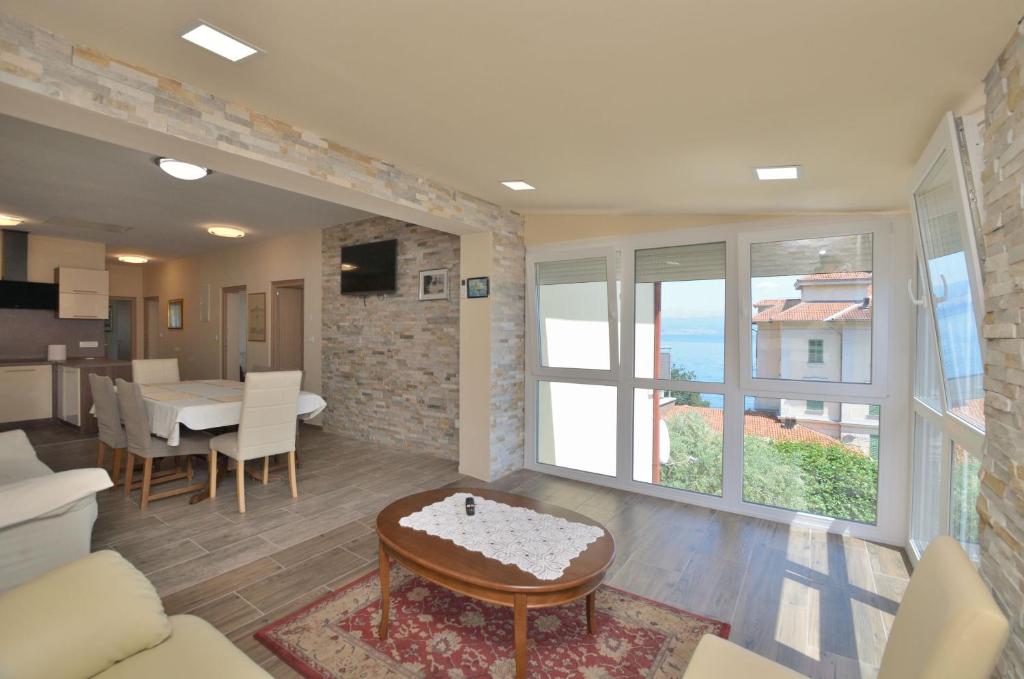 Apartments Bela photo 3