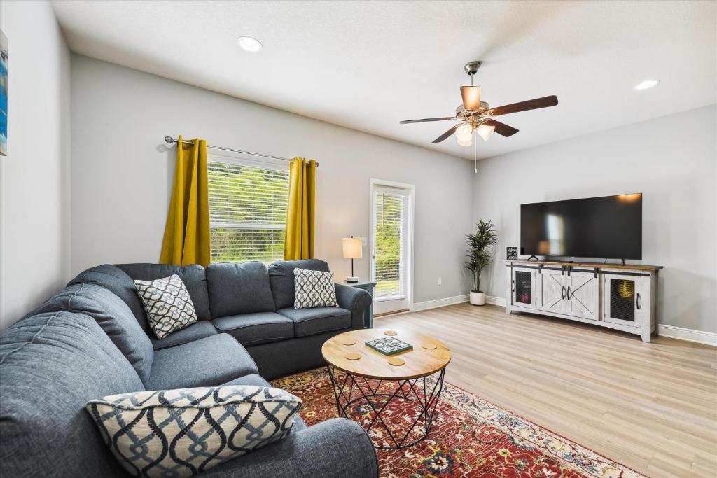 7664 Shadow Lake - Happy Horizons - 3 Bedroom Sleeps 9 townhouse