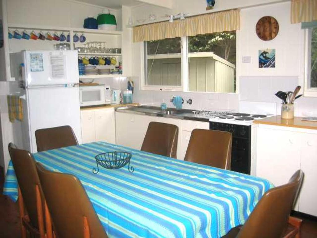 2 Seahaven Drive Ventnor photo 3