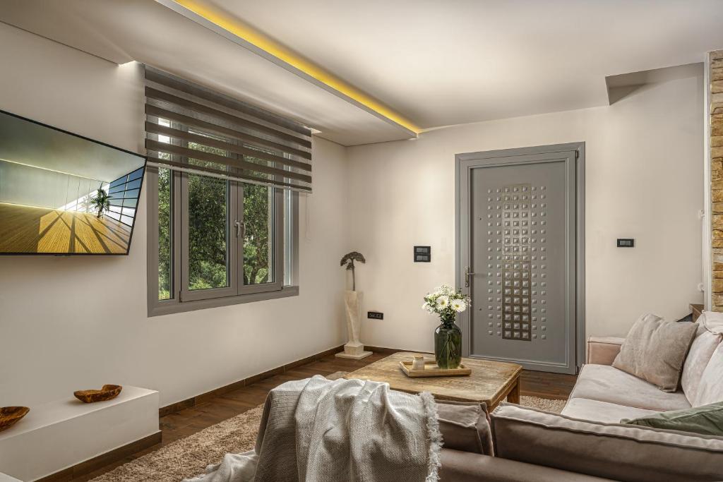 Nefeli Luxury Residence