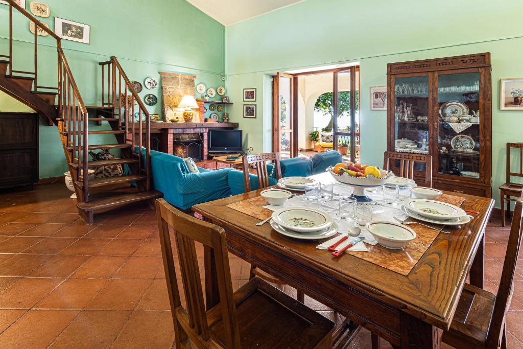 Elegante villa panoramica con giardino a 10 minuti dal mare photo 4