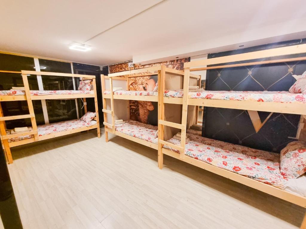 Unique City Hostel 100 meters from Beach photo 1