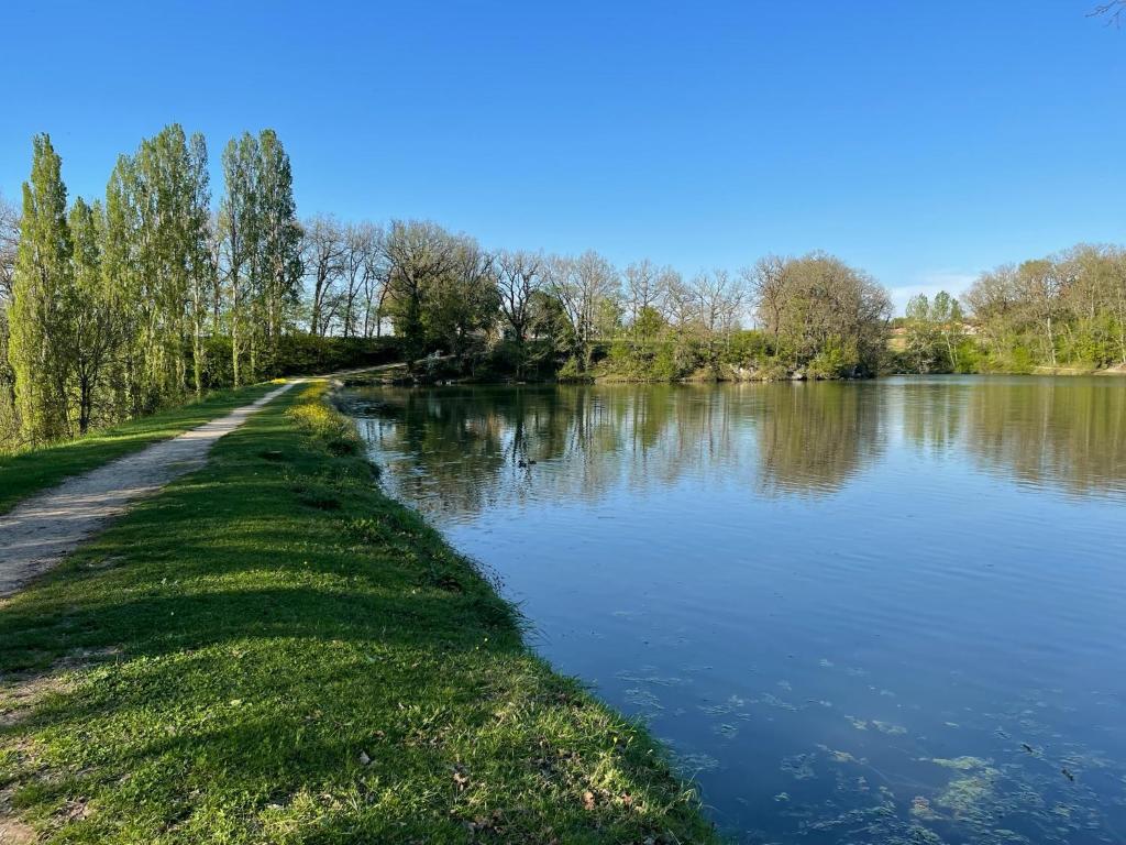 Appartement dans joli village de vacances 47150 photo 4