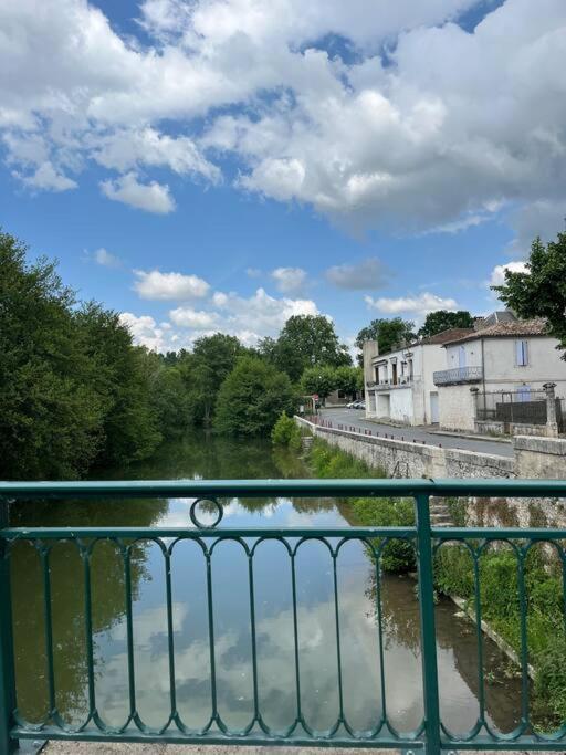 La Pierre Pourpre photo 2