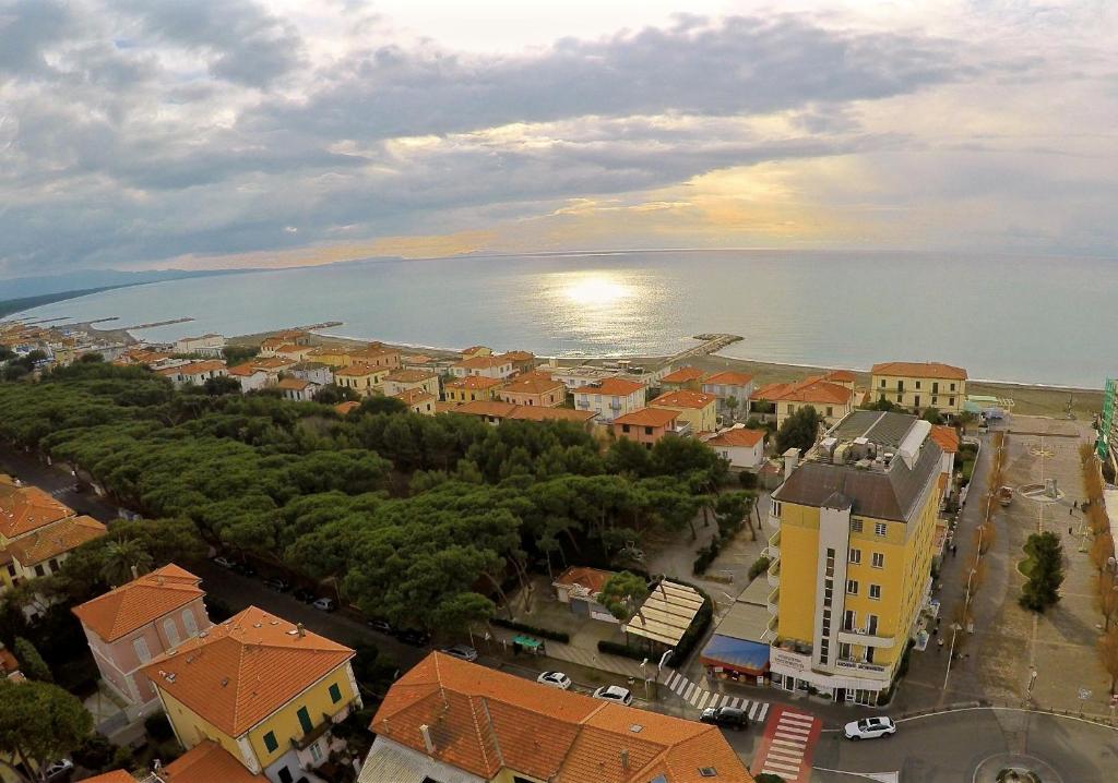 Hotel Tornese - Rooftop Sea View photo 4