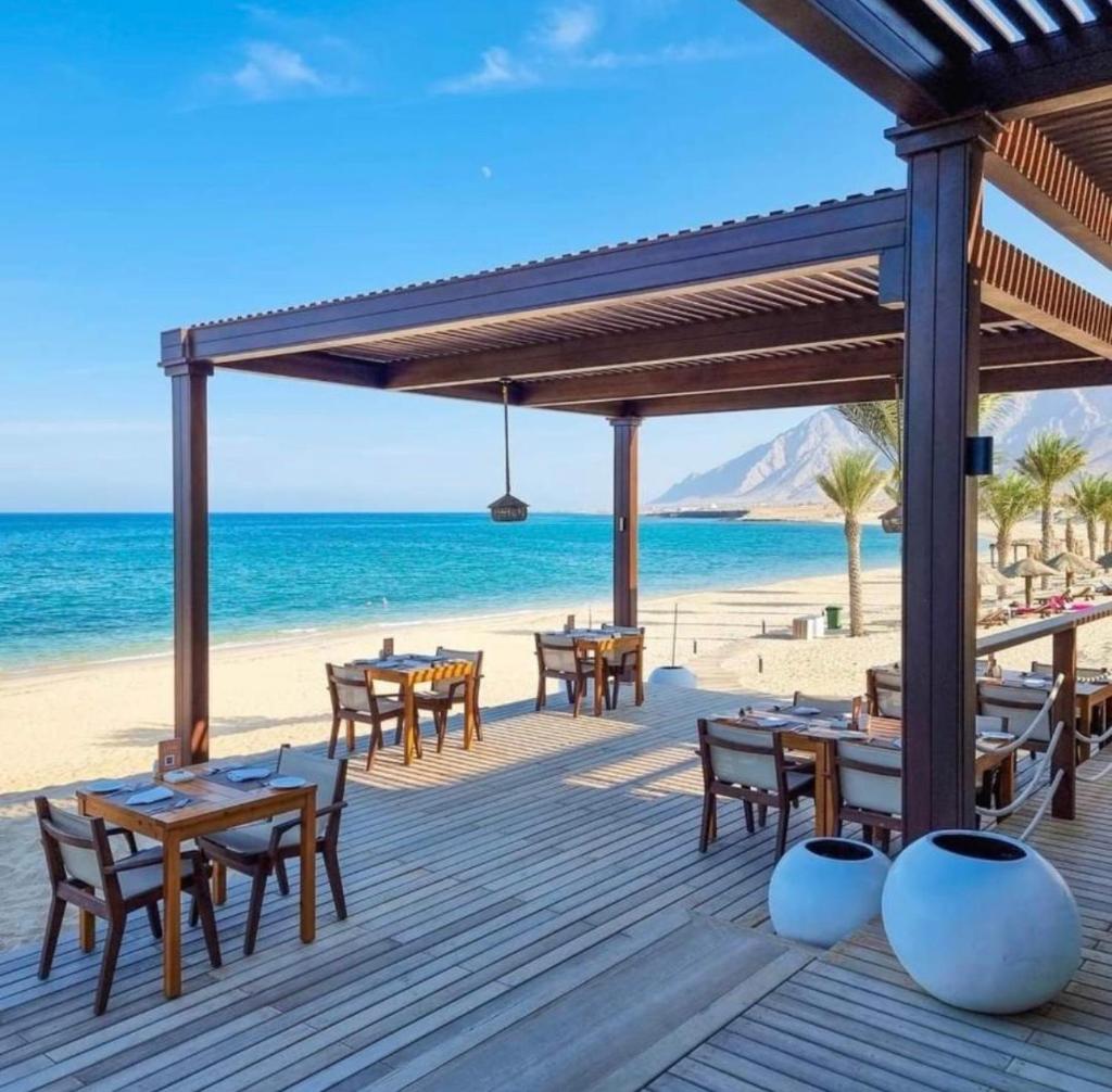 Beach front Le Bon villa photo 1