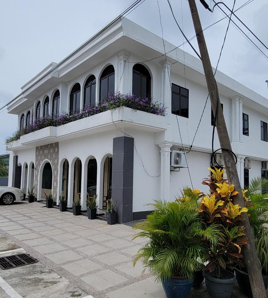 HOTEL SHAFURA 3