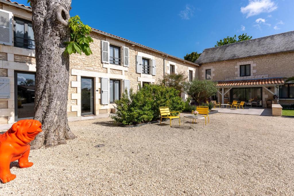 AU LOGIS DE BELLEFOIS - Chambres d'hôtes photo 2