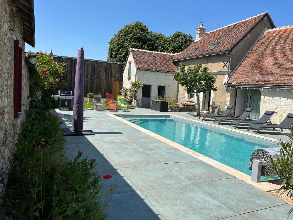 Le Clos des Buis 2 gîtes 6CH 4 SDB 4 WC photo 2