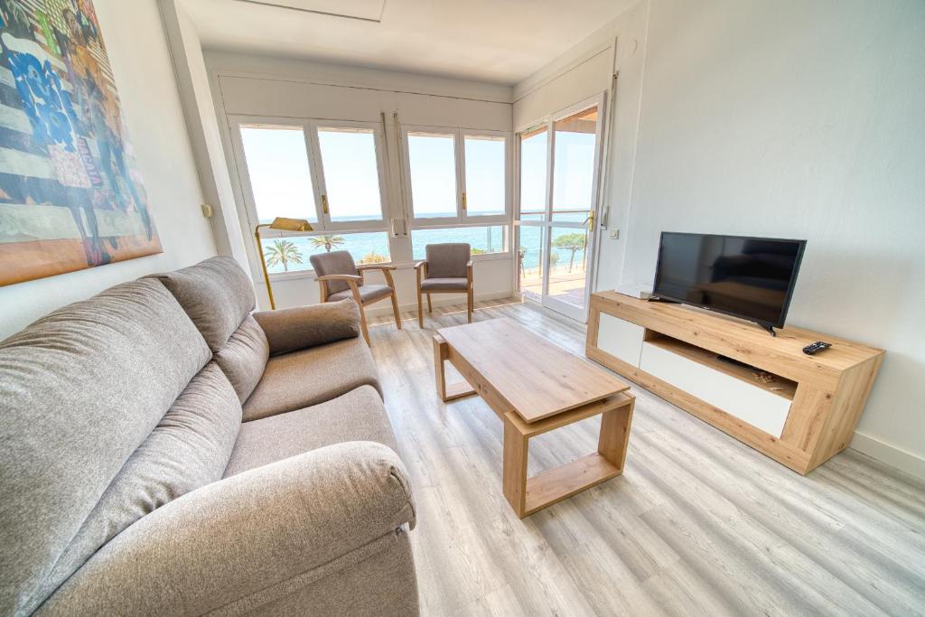 HomeHolidaysRentals Aquilone - Costa Barcelona photo 3
