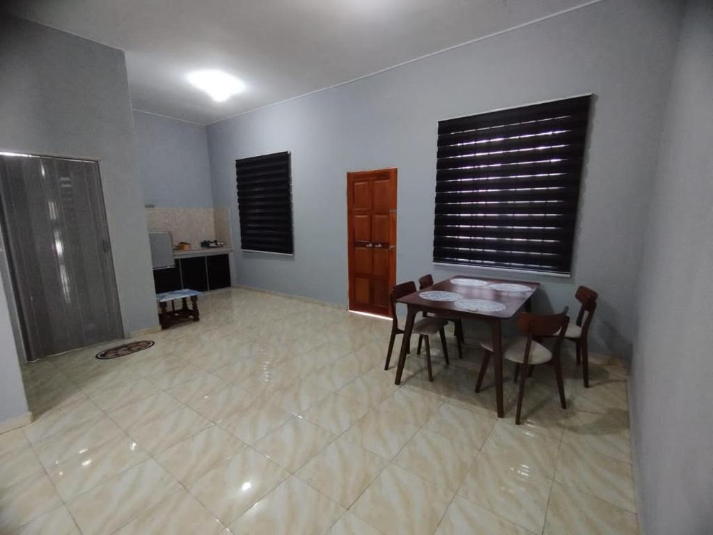 DAHLIA HOMESTAY Batu Pahat photo 4