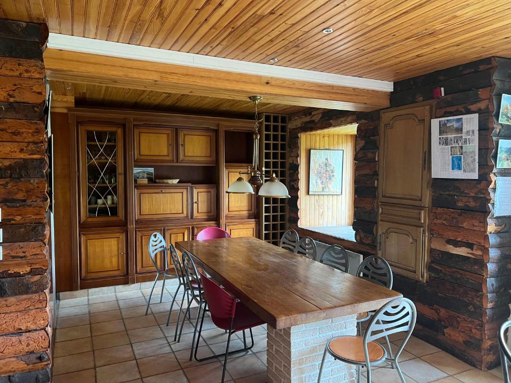 Maison au Giraldès Le Claux Puy Mary Volcan chalet GR400 photo 3
