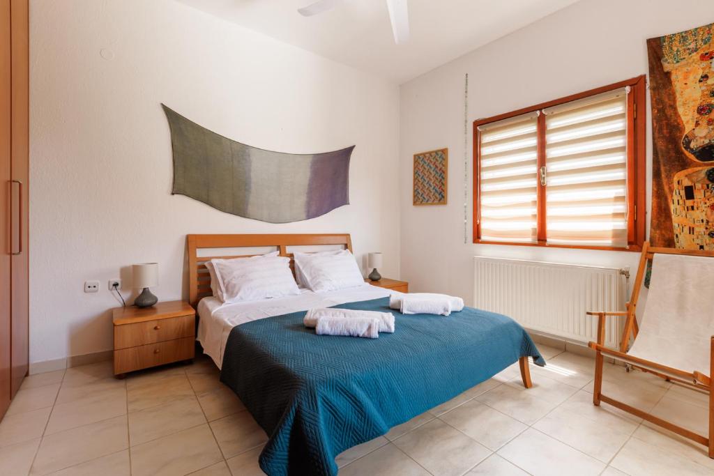 Large Home near Potamos Beach photo 4