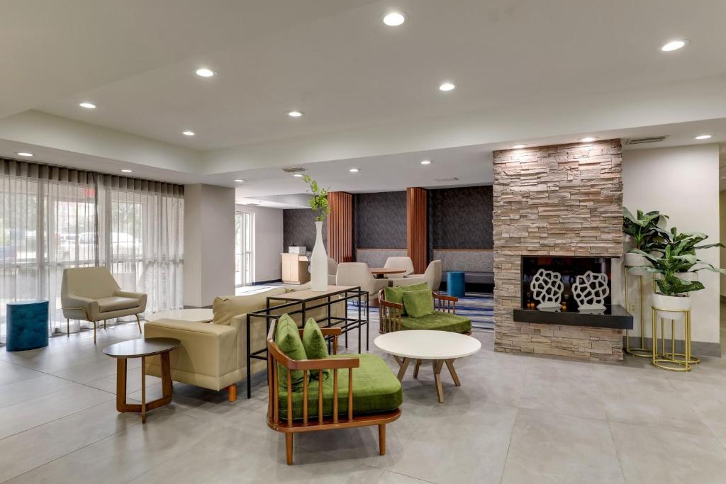 Fairfield Inn & Suites Dallas Las Colinas image