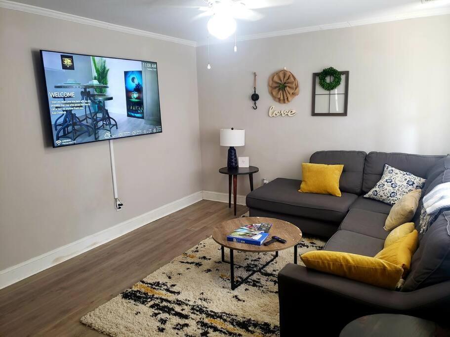 Cozy Marine Corps Home Near MCRD w/ a Beach Pass photo 4