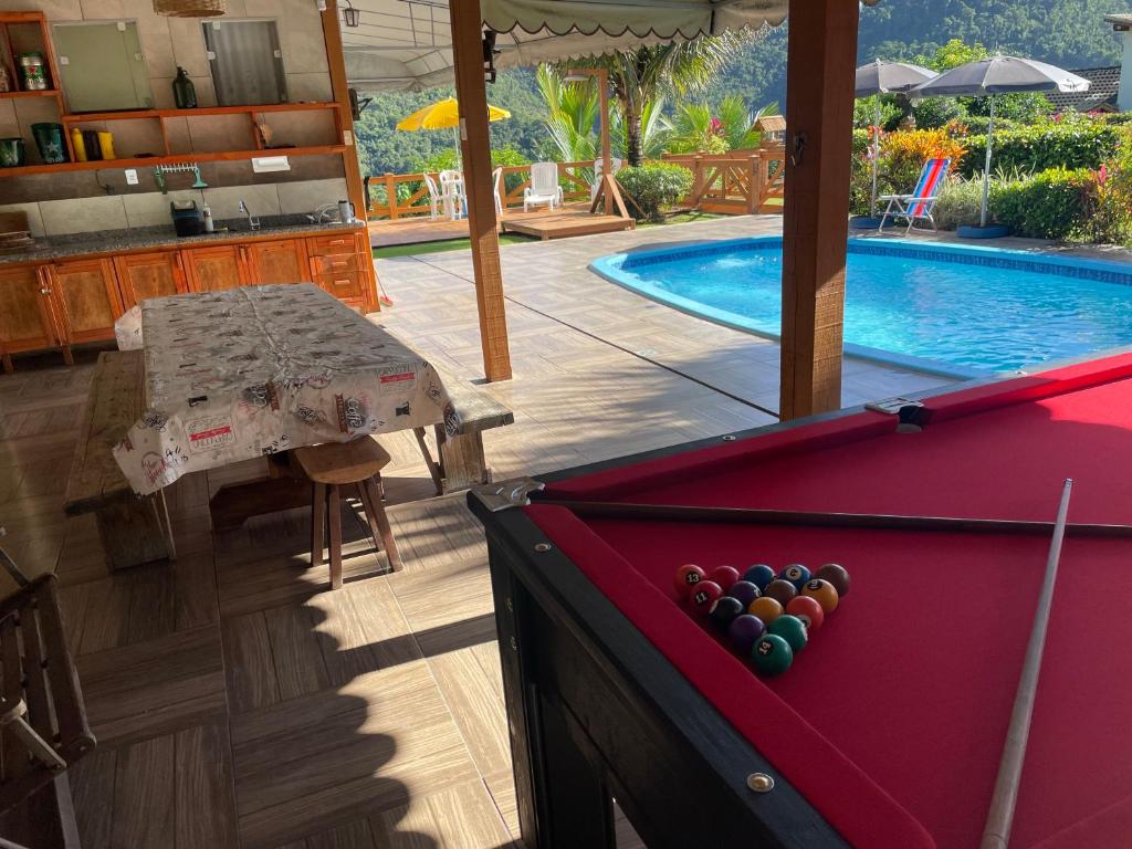 Casa nas montanhas com piscina e vista panorâmica photo 2